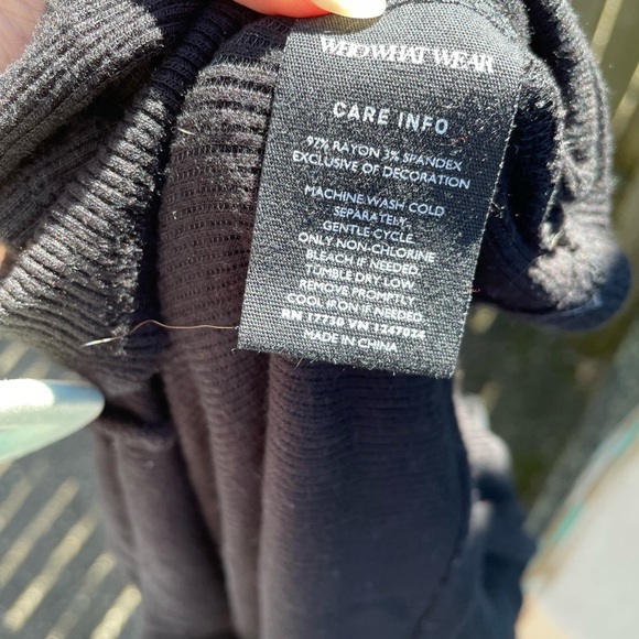 WHO WHAT WEAR LACE UP LONG SLEEVE SHIRT - Picture 4 of 5